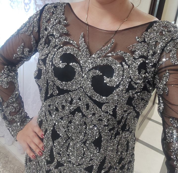 Жіноче     плаття