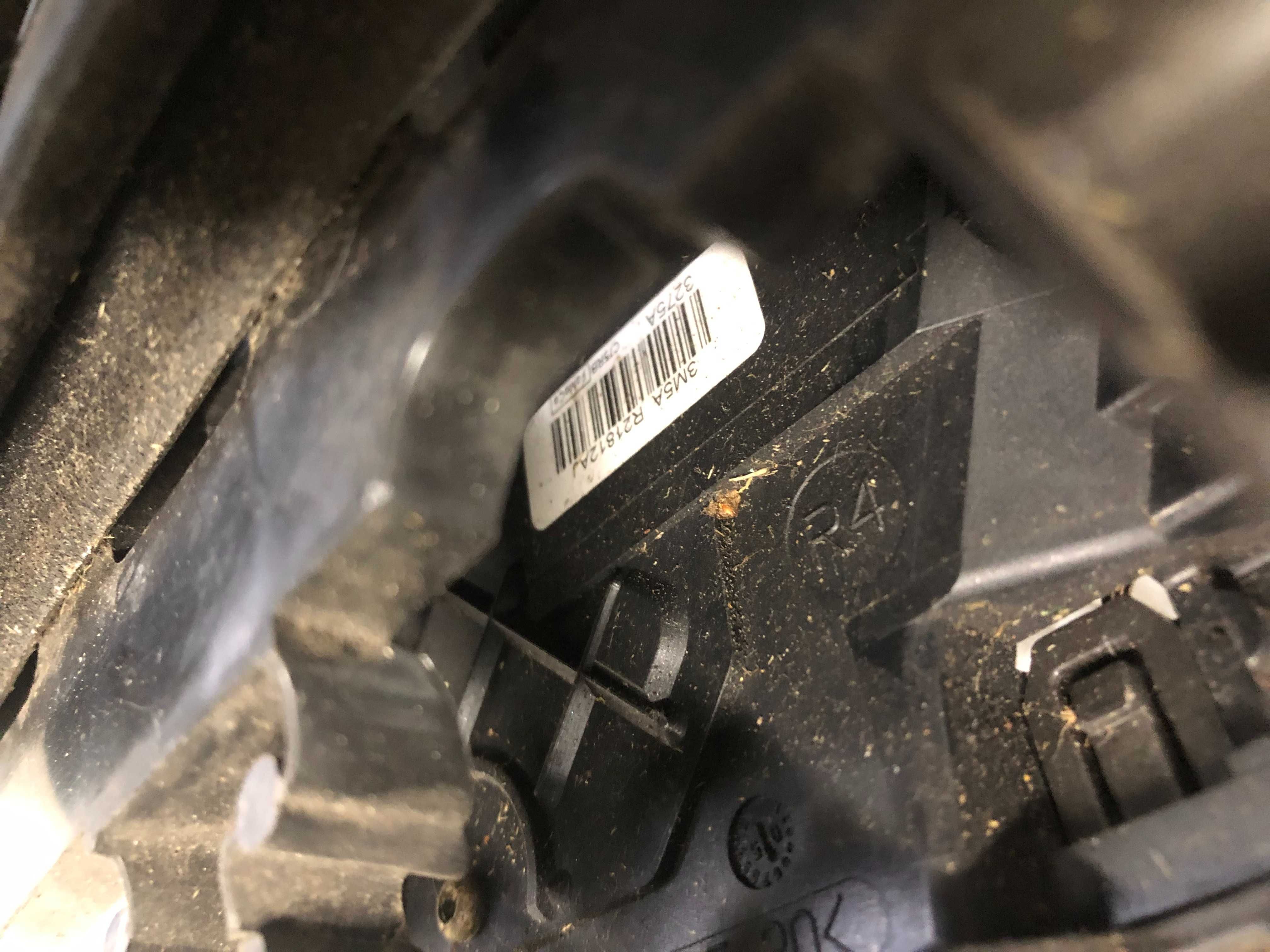 Zamek drzwi prawy przód Ford Focus MK2 C-max Mk1 Eu 6pin