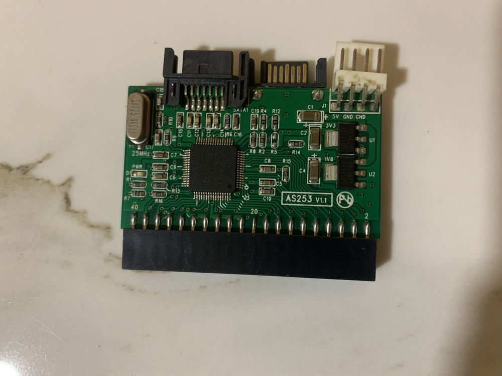 Переходник  2в1 ide sata / sata ide адаптер + кабель питания и Sata