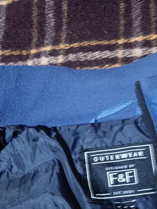 Продам осінню куртку пуховик F & F розмір L