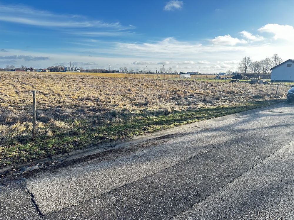 Sprzedam dzialłke budowlaną 2000m2