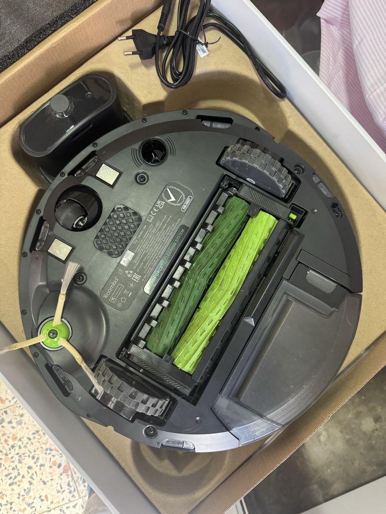Aspirador Irobot Romba i7