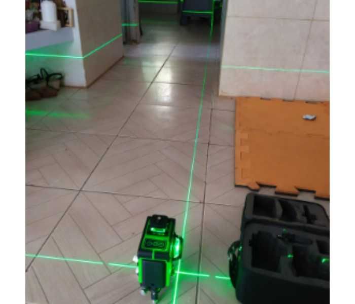 LASER POZIOMUJĄCY poziomica 12 linii 3D nowy