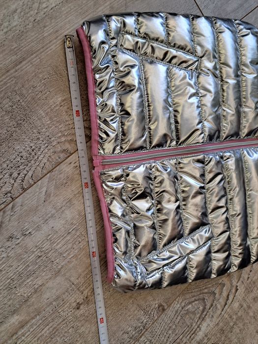 Bezrękawnik/ kamizelka dziewczęca, srebrna - rozm 122