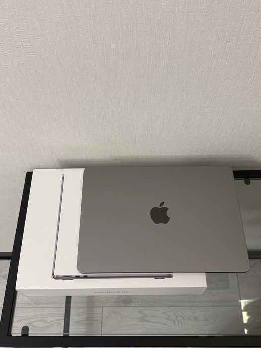 Apple MacBook Air 13,6" M2 256Gb Space Gray 2022