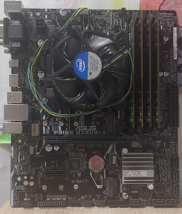 Комплект s1151 плата Asus Prime B250M-A+I3-7100+DDR4-16GB+кулер