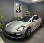 Porsche Panamera 4 E-Hybrid Platinum Edition com PDLS
