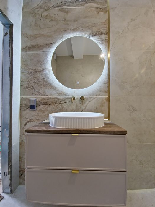 Wykończenie łazienek,  wymiany kabin prysznicowych