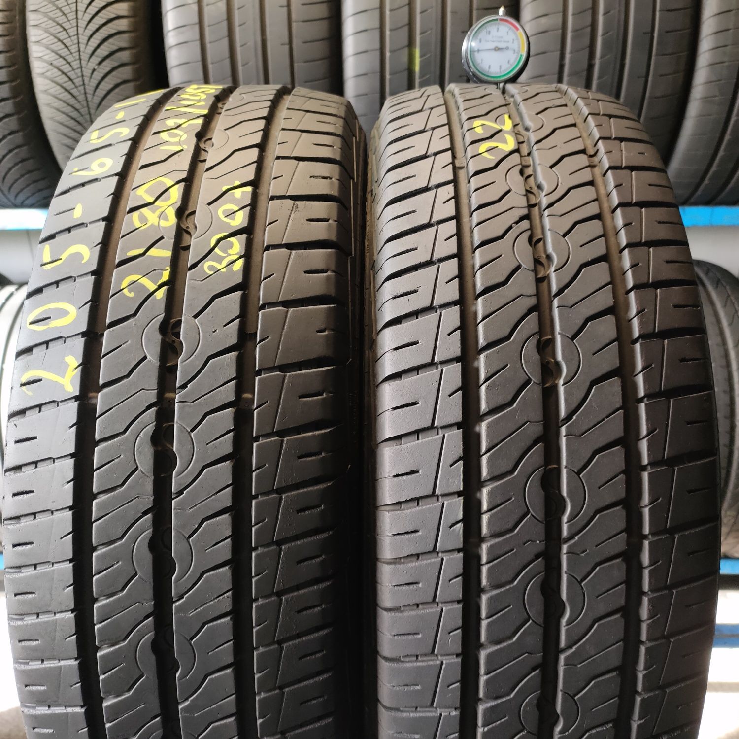 205/65r16 Semperit Van-Life 2, 2021r 8.0mm