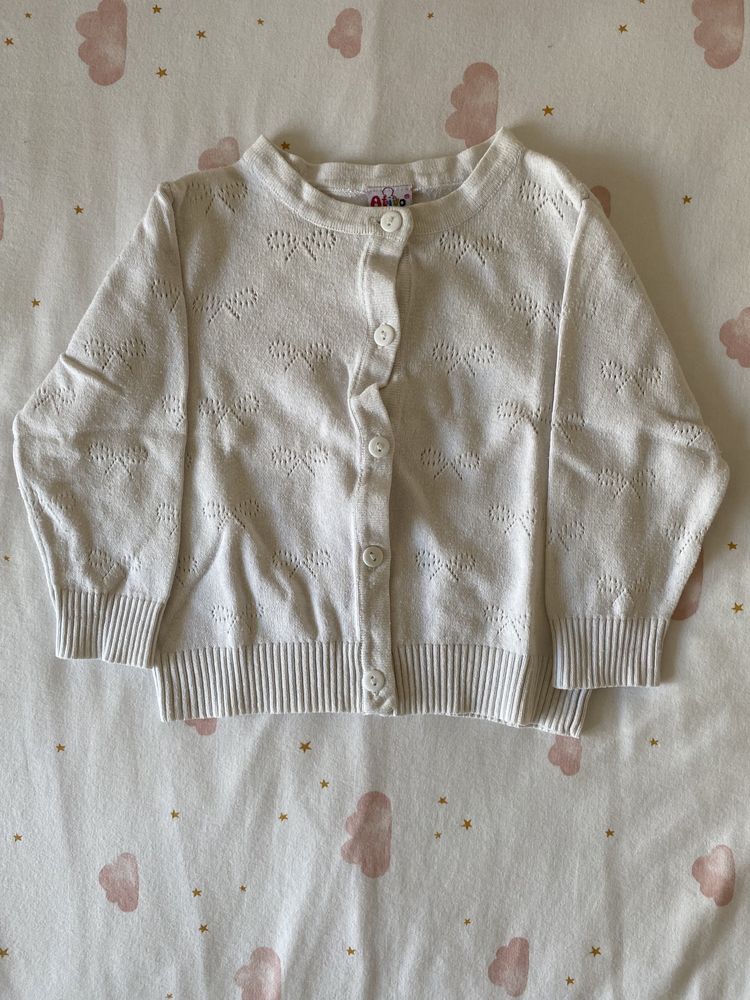 Roupa para bebé menina (9 a 18 meses)