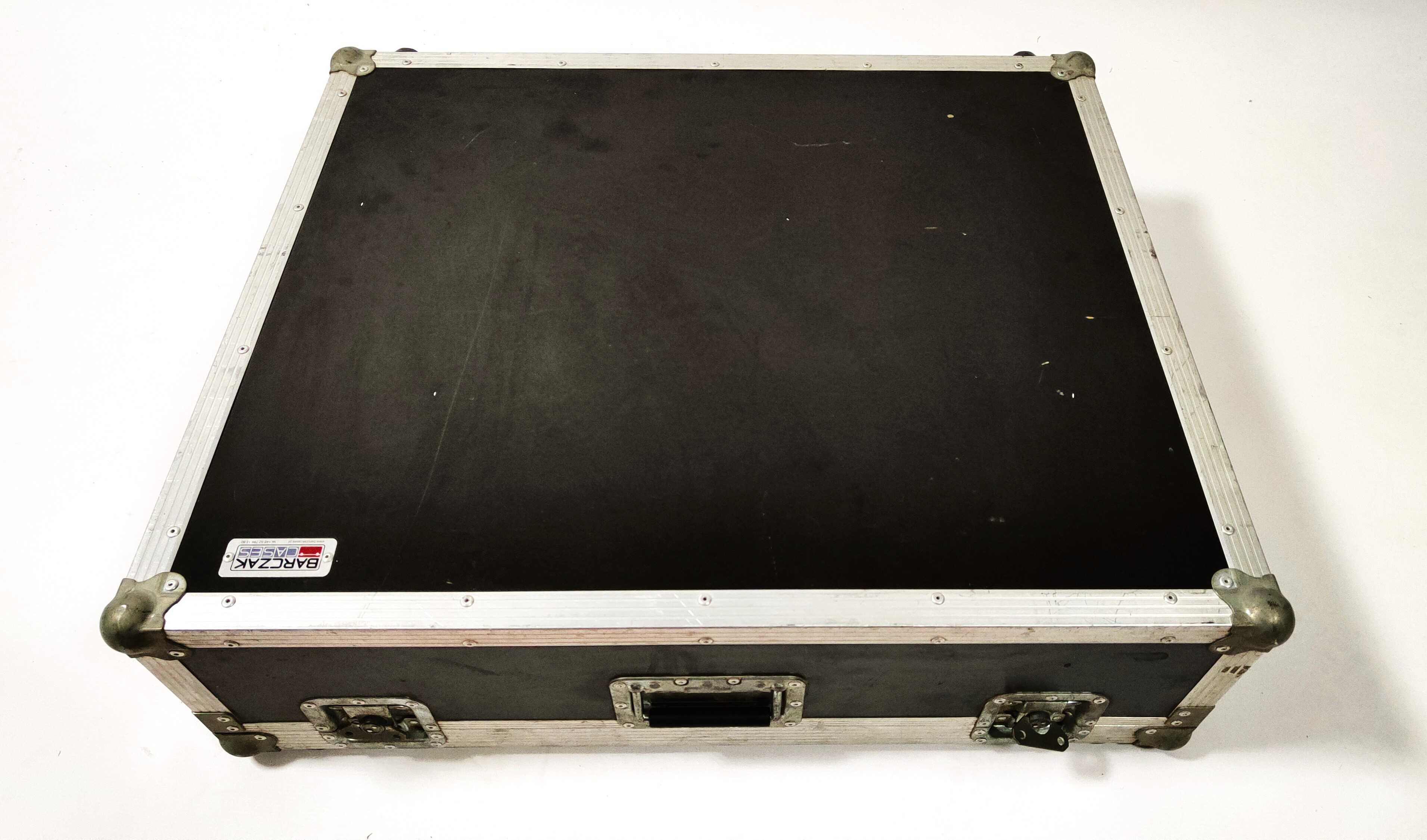 Mikser Analogowy Mackie Onyx 24-4