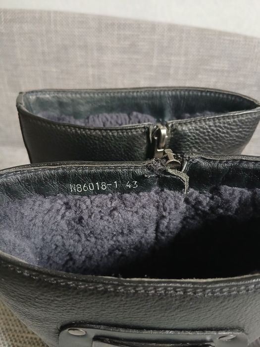 Продам мужские сапоги