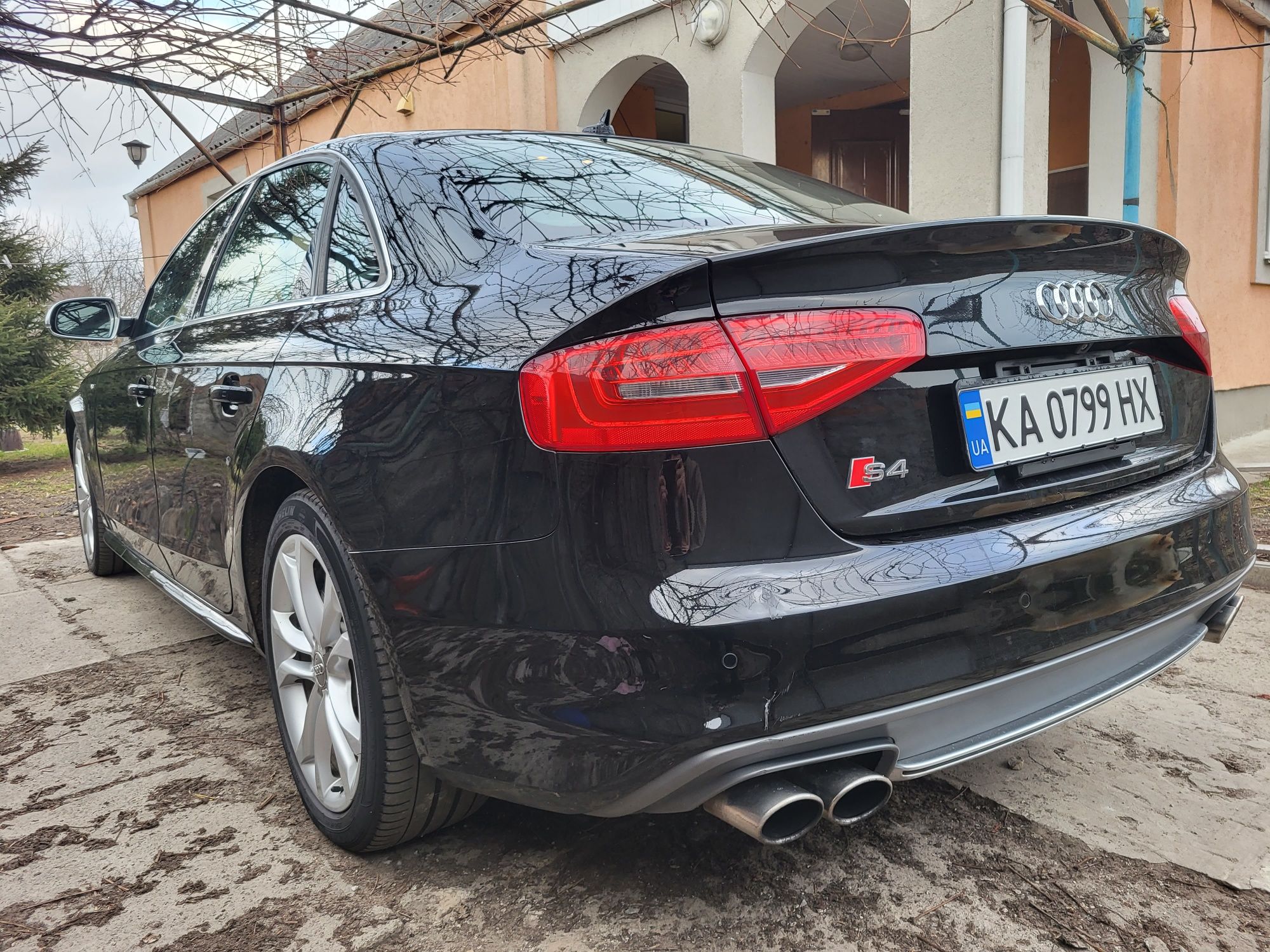 Audi a4s4b8 3.0 TFsi