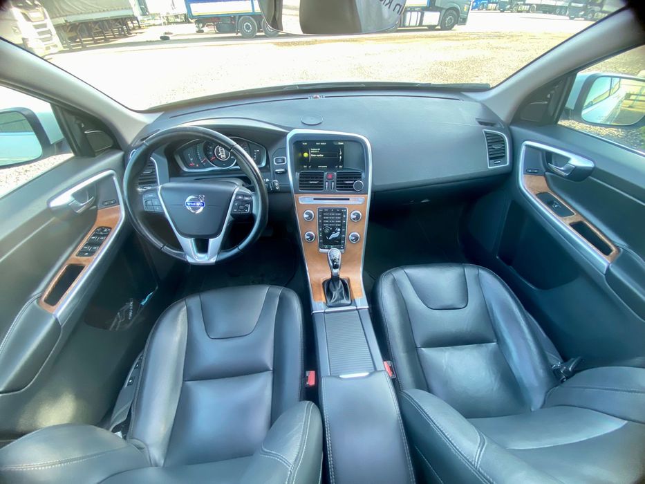 Volvo XC 60  2016