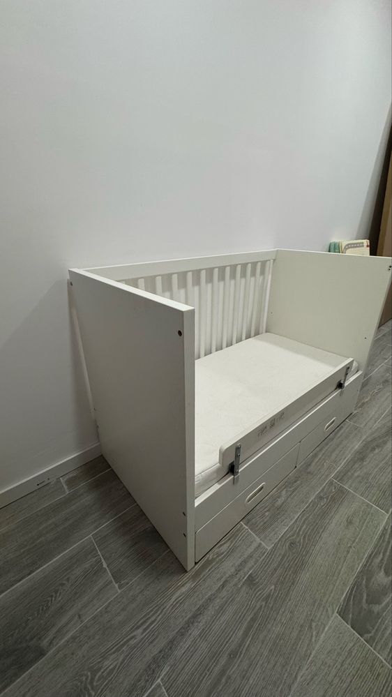 Berço ikea com arrumacao + colchao