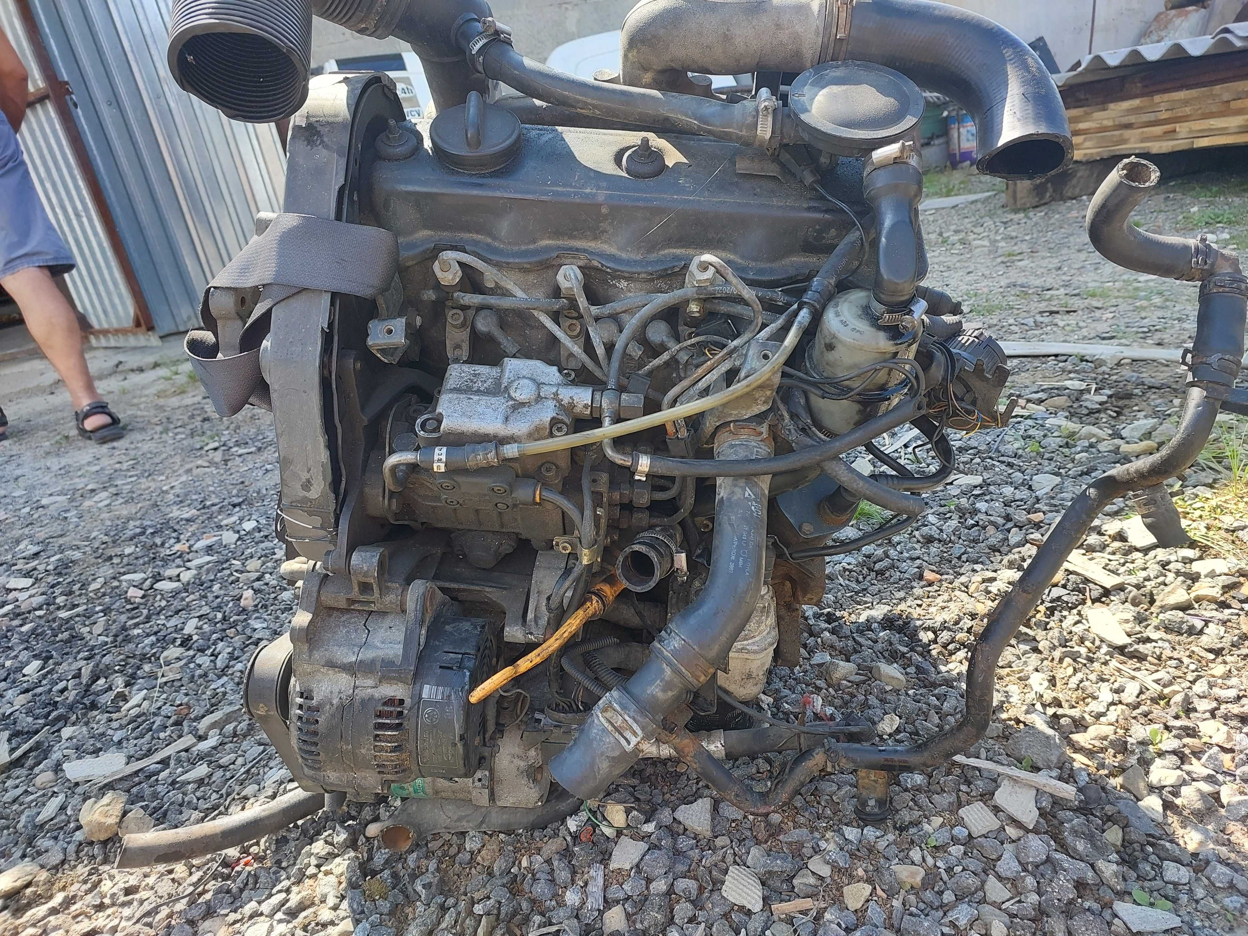 двигун 1.9 ТДІ 115 kw afn AFN  sharan passat t4  1/9 tdi