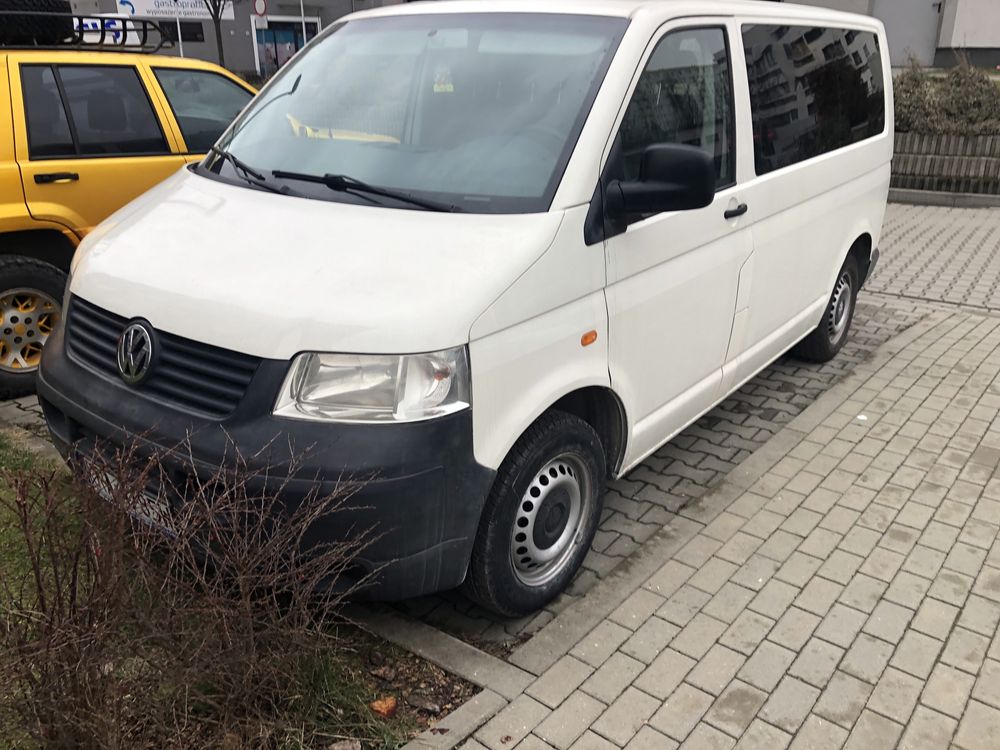 WOLNE TERMINY Wypożyczalnia samochodów Bus Wynajem Busów Busy Kraków