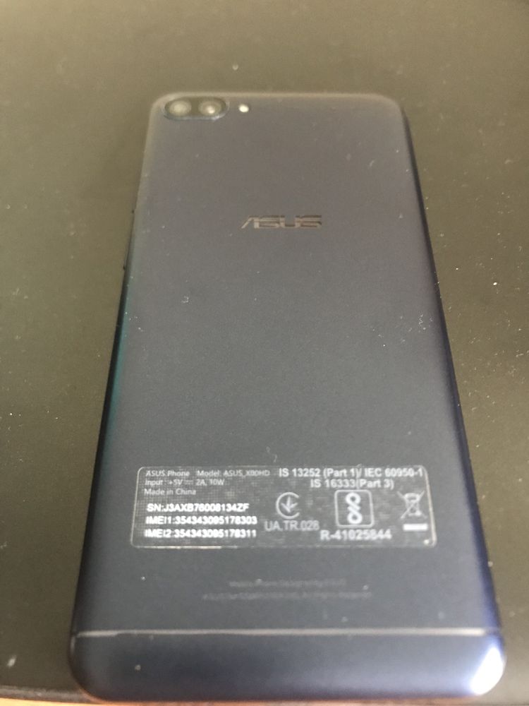Продам телефон Asus Zenfone 4 max