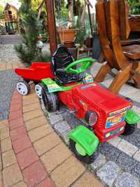 Traktor dzieciecy z przyczepka