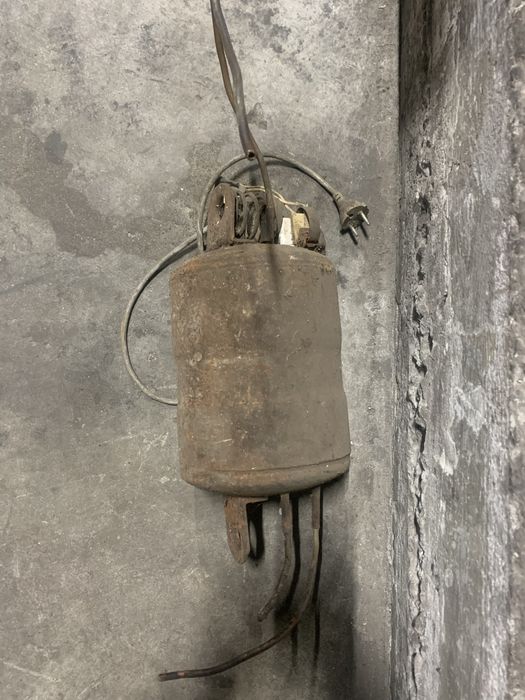 компрессор с холодильника