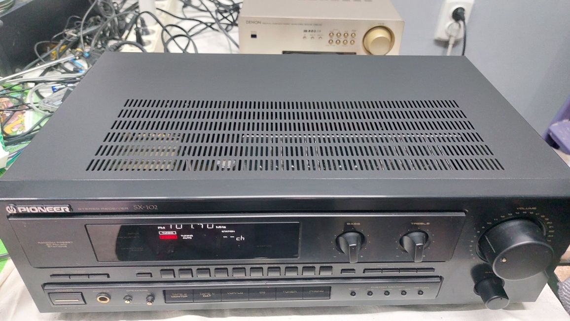 Pioneer sx 102 стереоресивер у відмінному стані