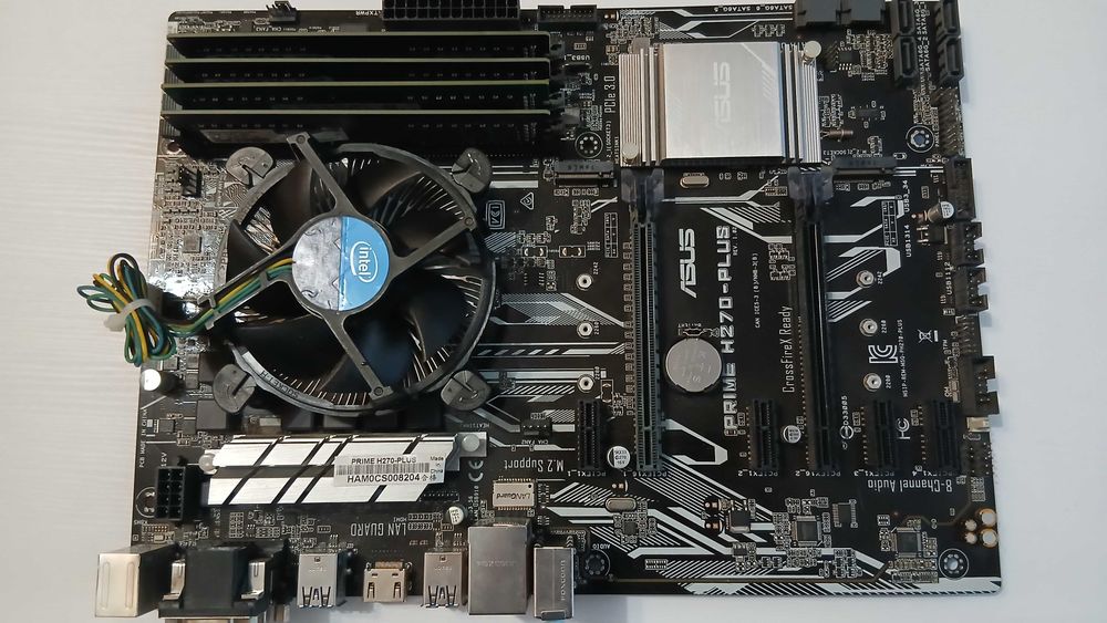 Комплект Core i7 7700K Asus материнська плата PRIME H270 PLUS DDR464гб