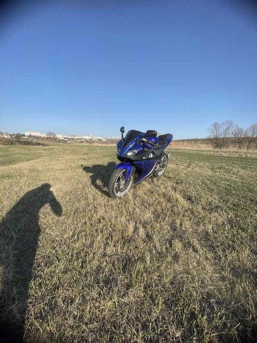 Продам ямаху yzf 125