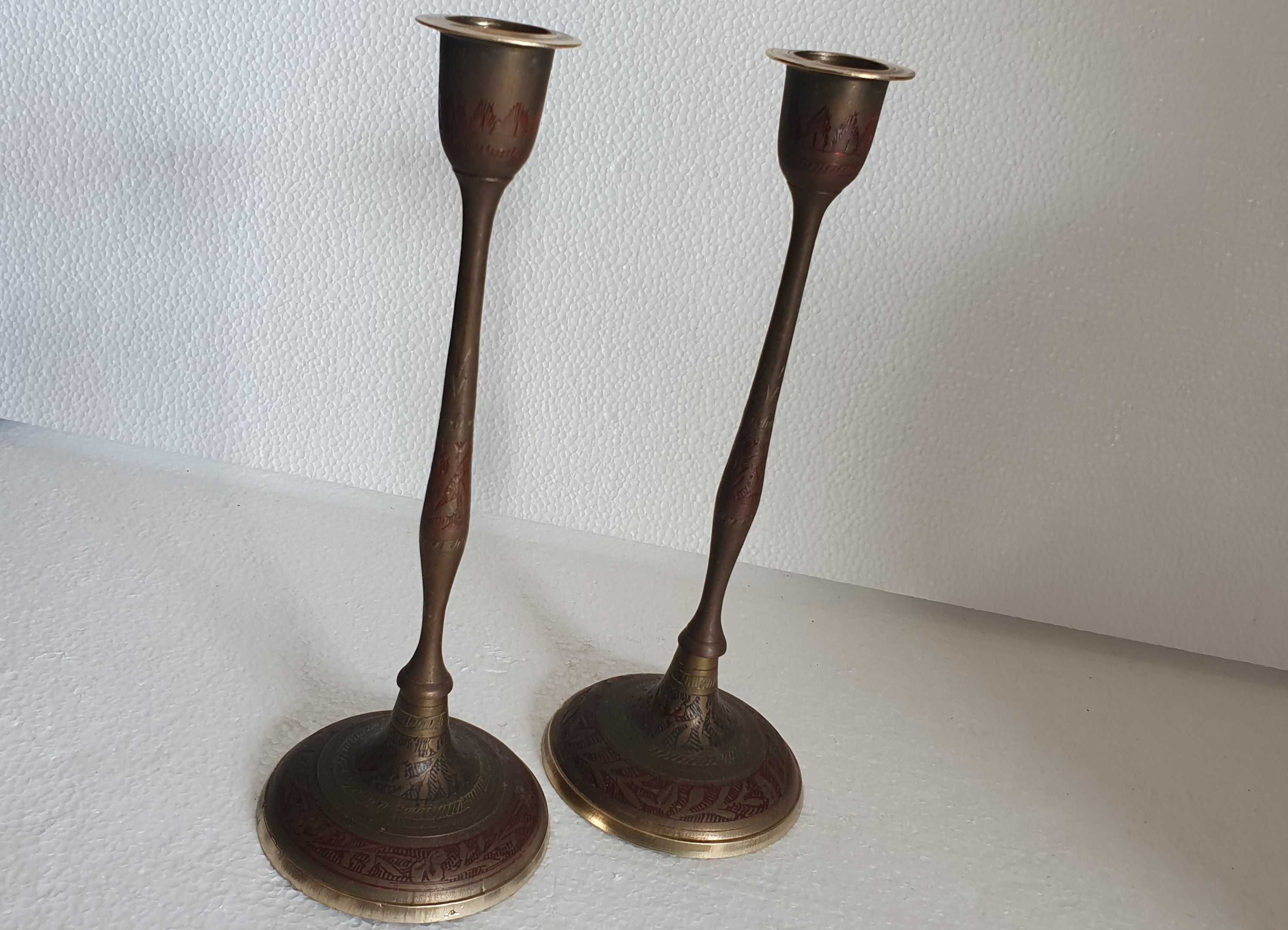 2 castiçais / candelabros orientais em latão - 23cm - vintage