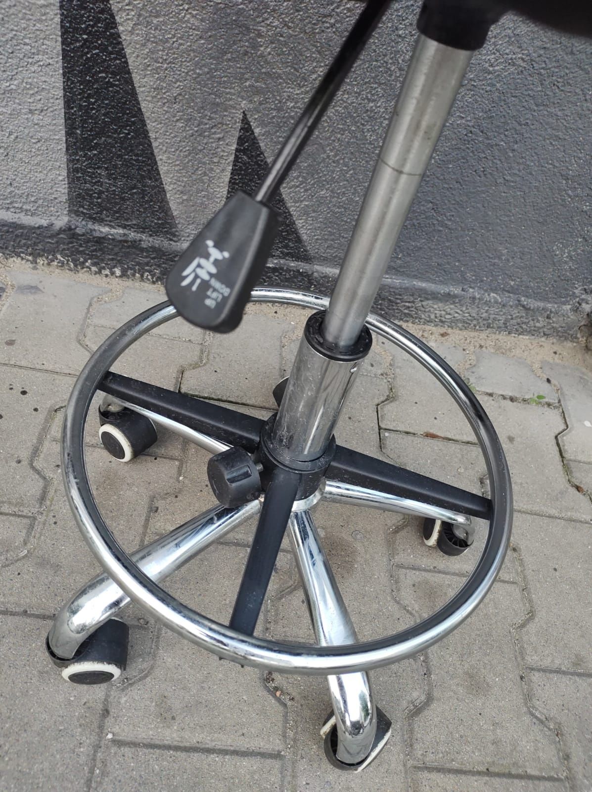 Obrotowy stołek stan bdb
