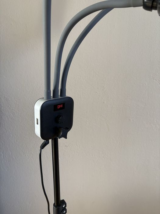 Lampa kosmetyczna dwuramienna do rzęs do paznokci do salonu