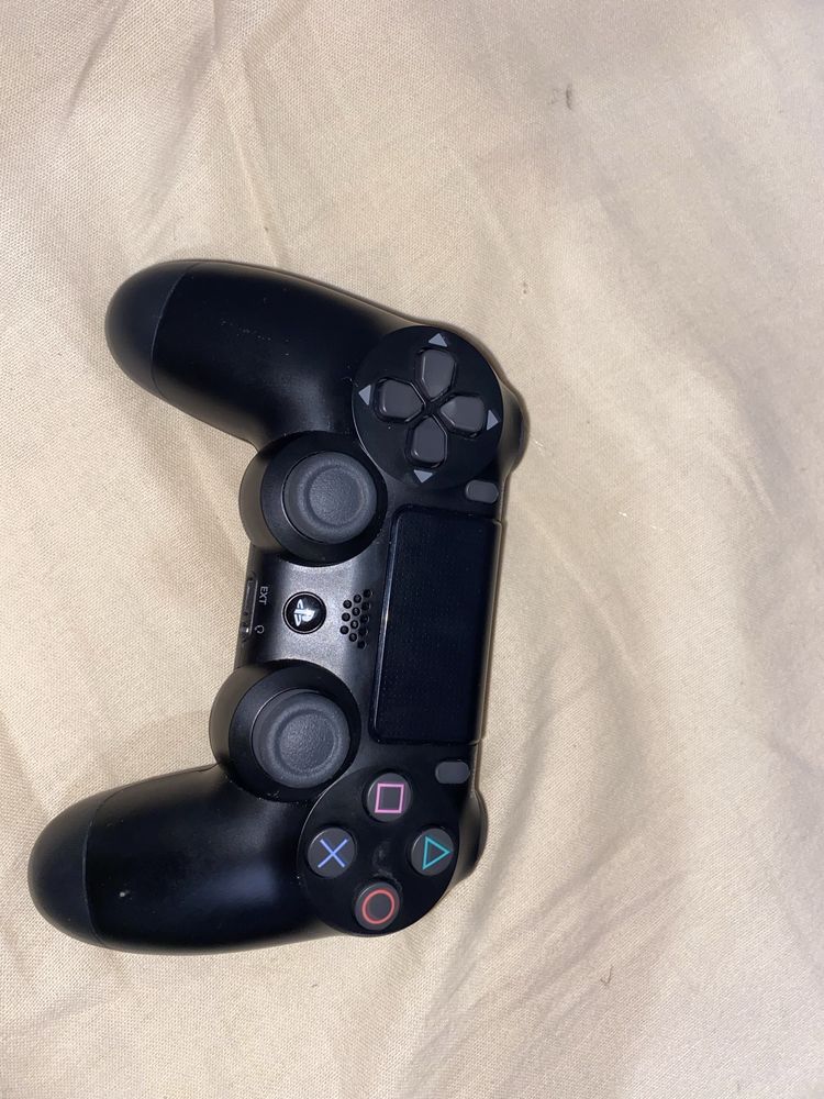 Vendo comando ps4/ps5