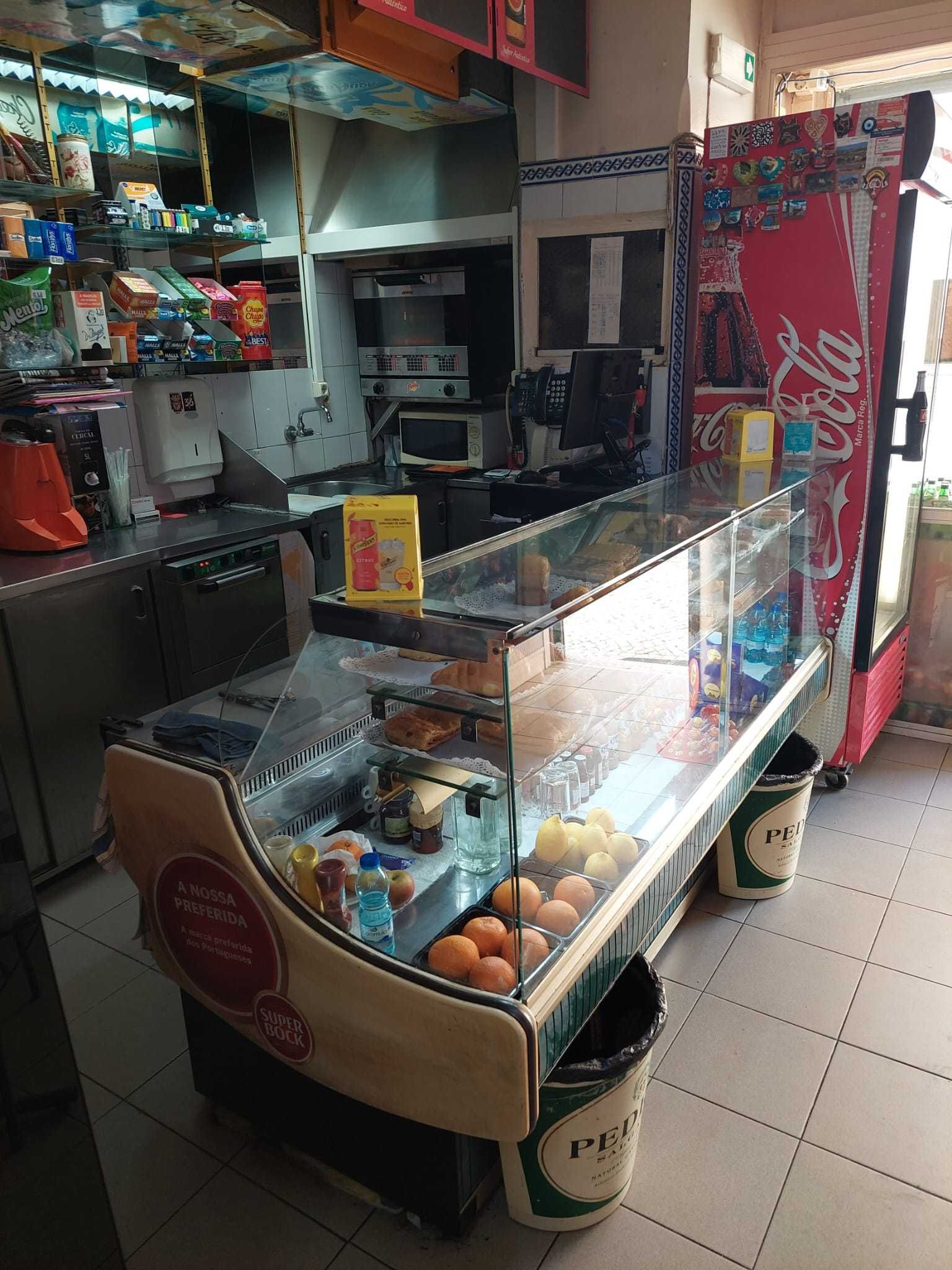 TRESPASSE DE CAFÉ – Pronto a funcionar | Alameda D. Afonso Henriques