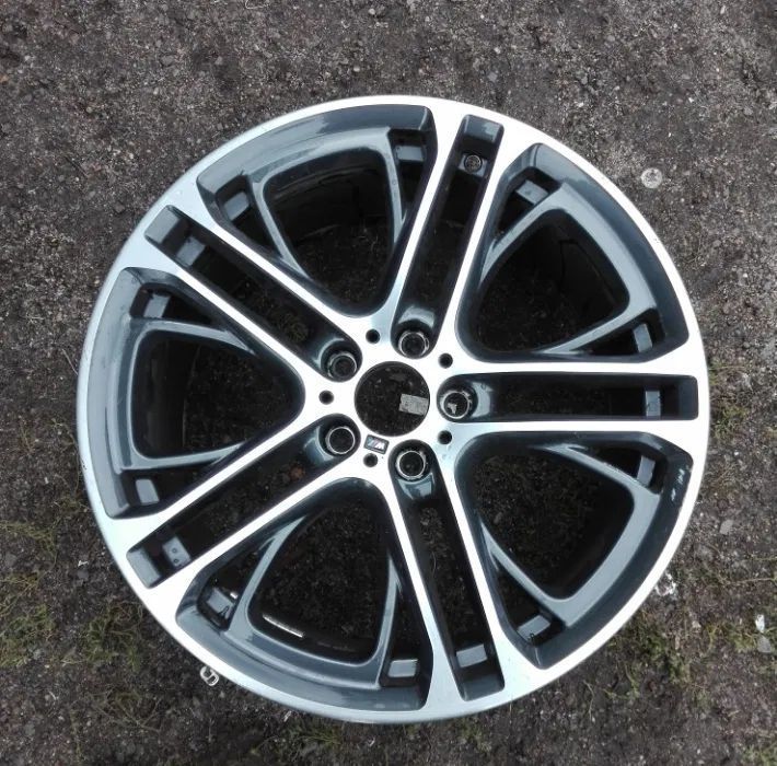 Felga aluminiowa BMW 20 Cali 10Jx20H2+ ET 51 6787583 Bmw X-3 F25 X-4 F26 F-25 F-26 Wzór 310 20&quot; M