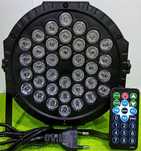 Imprezowy reflektor sceniczny 36 LED.