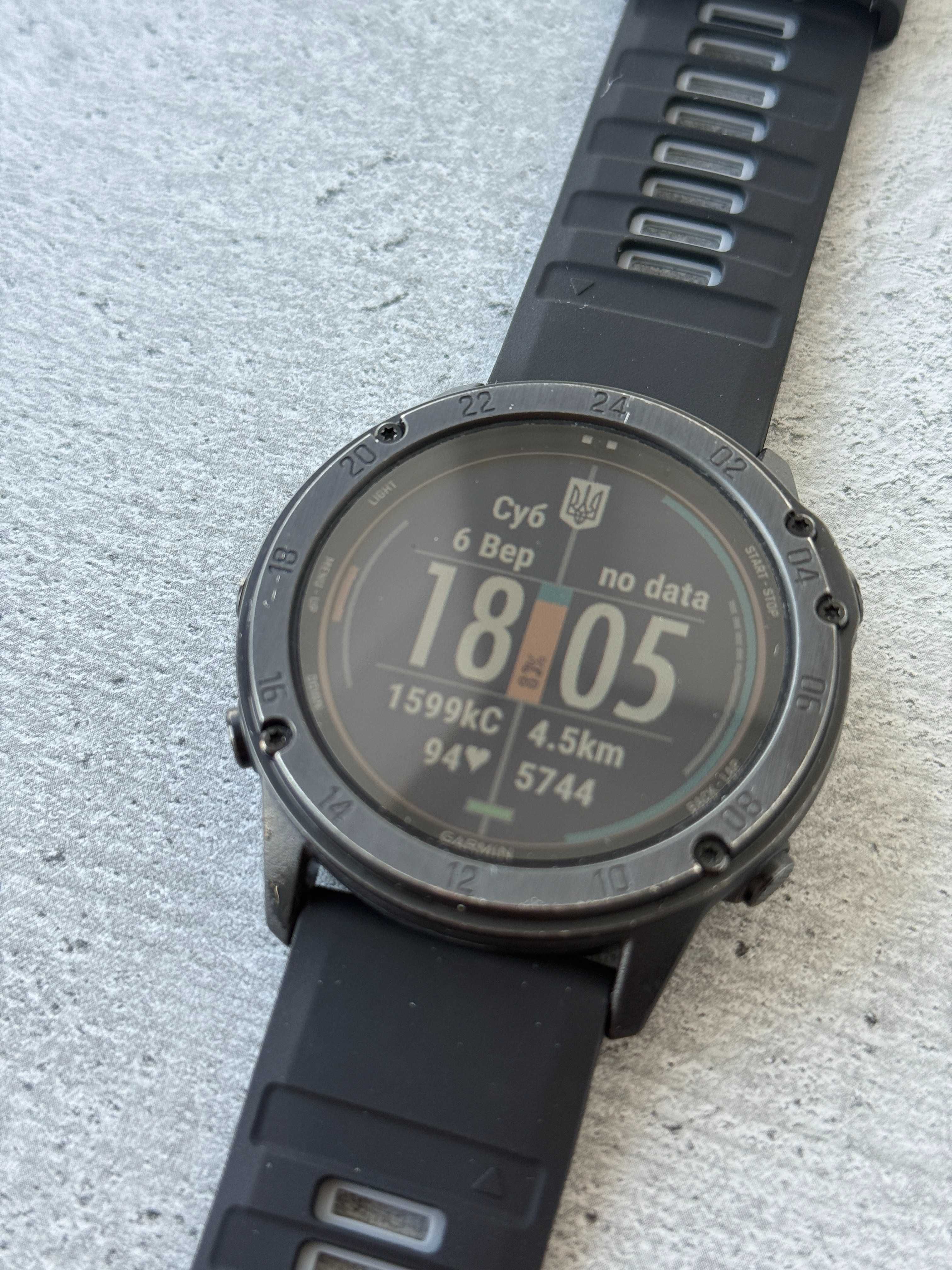 Garmin tactix Delta Solar