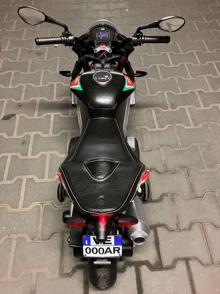 Motorek elektryczny dla dziecka Aprilia Tuono