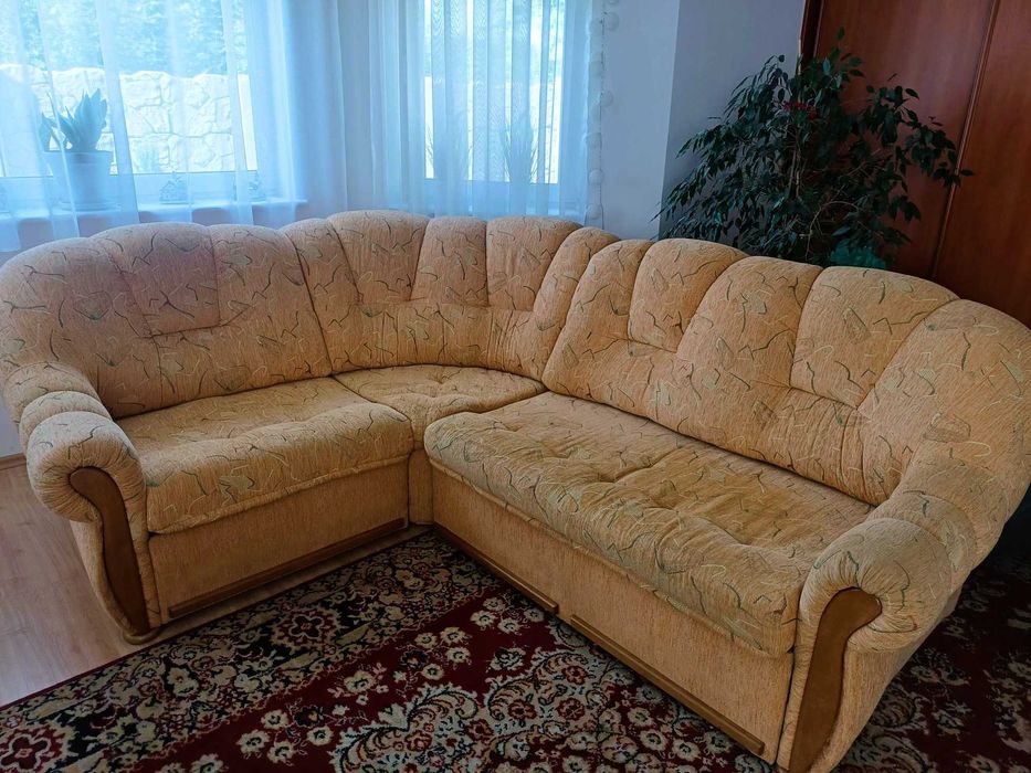 świetna i bardzo wygodna sofa narożna z funkcją spania