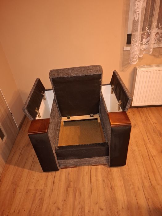 Fotel pokojowy szary