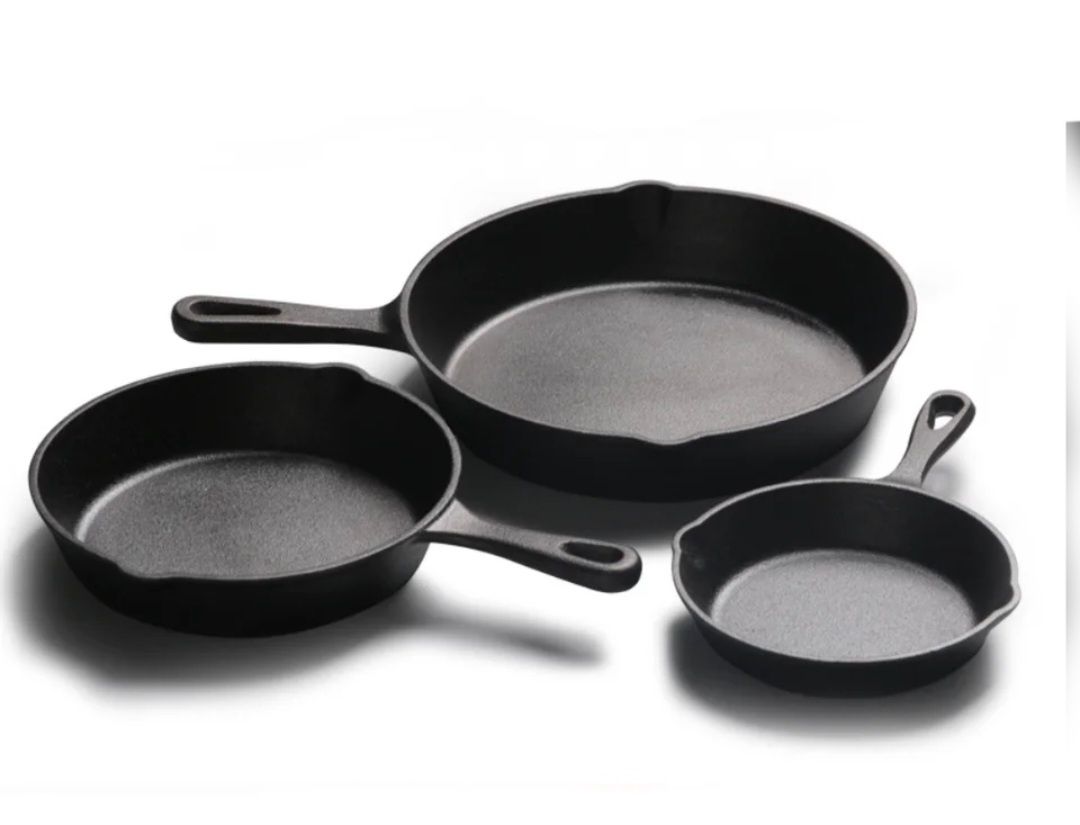 Patelnia żeliwna 20cm 2025 Ciężka