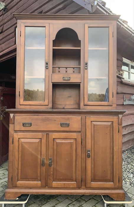 Kredens drewniany sosnowy 126 cm