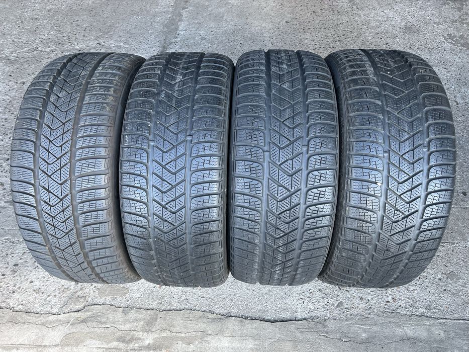 245/45/19 PIRELLI SOTTOZERO 3 zimowe opony 7mm 2023r