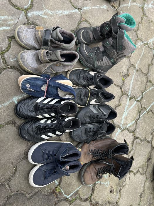 Віддам взуття 27-32