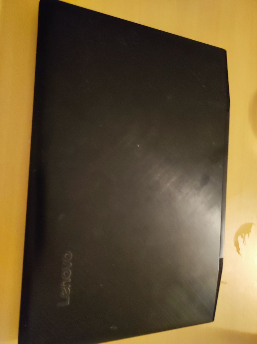 Laptop Lenovo y700 15iskGeForce GTX