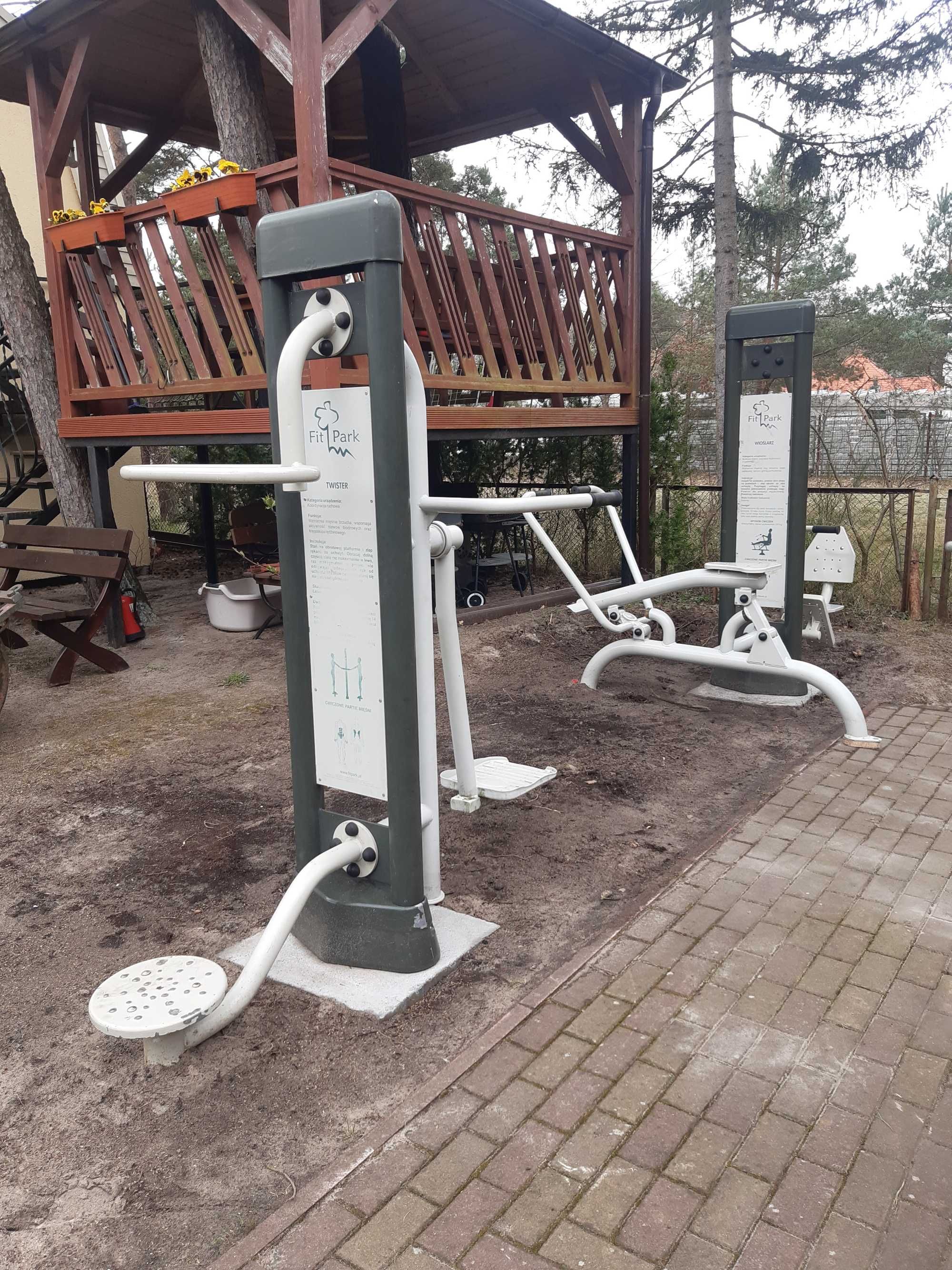 Wolne pokoje i domki w Niechorzu - zachodniopomorskie 130 m od plaży