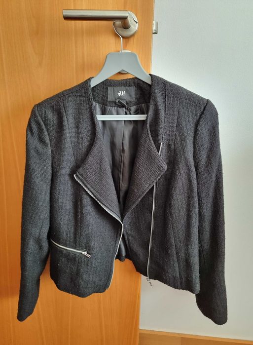 Casaco preto com fechos cinzentos H&M, tamanho 34
