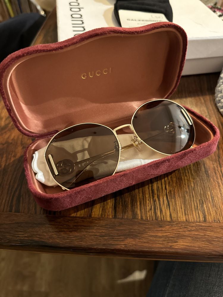 Oculos de sol Gucci novos!