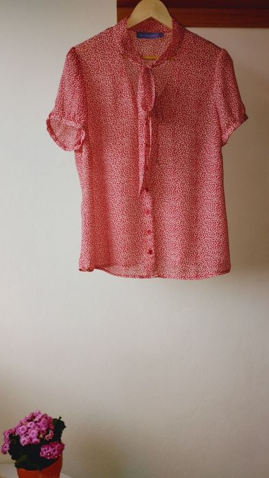 Bluzka z wiązaniem na lato lekka