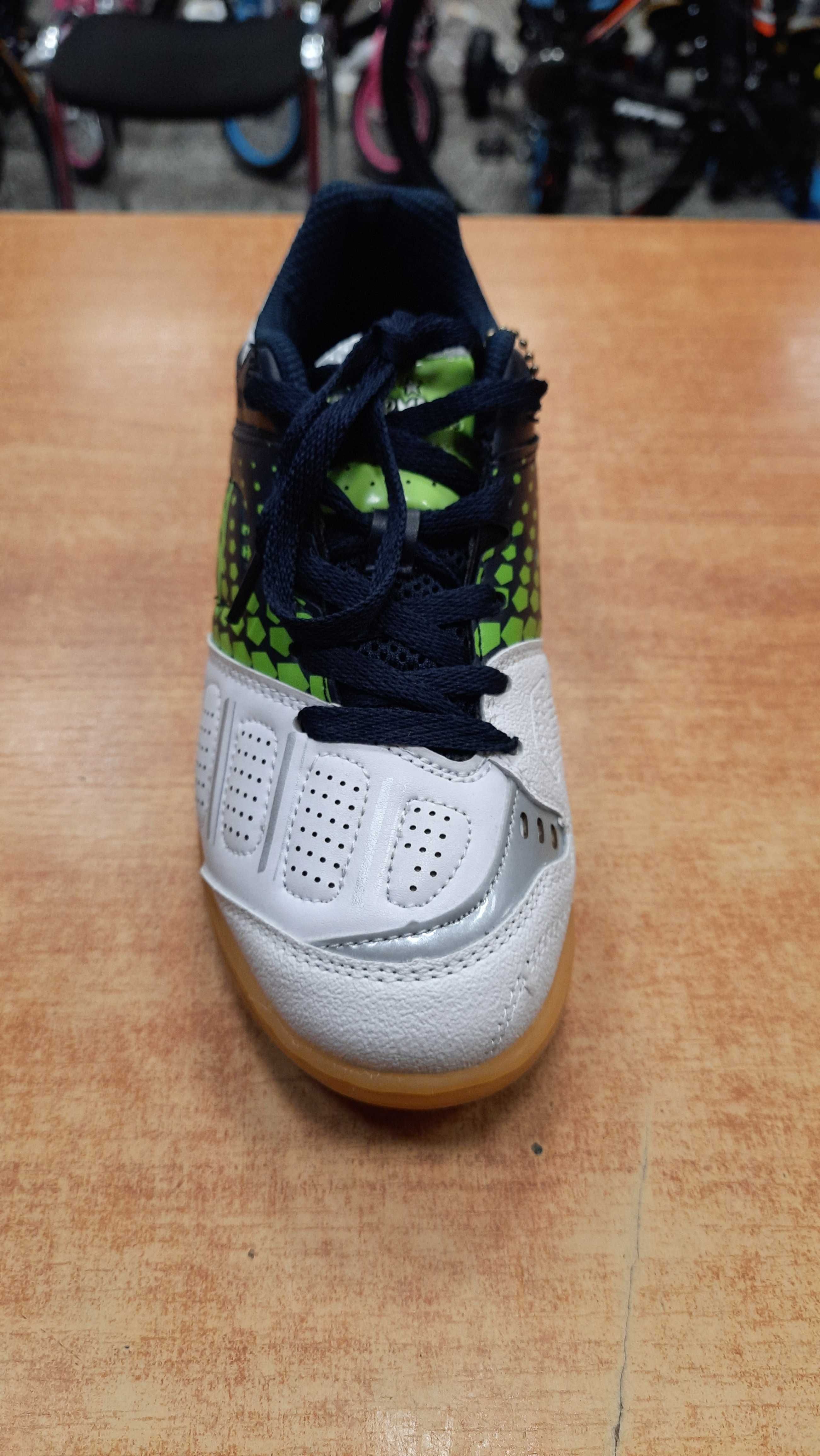 Buty halowe American ( orlik ) rozmiar 38