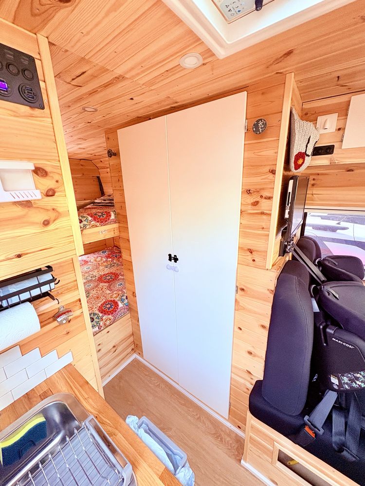 Aluguer Autocaravana (CamperVan) 4 Lugares