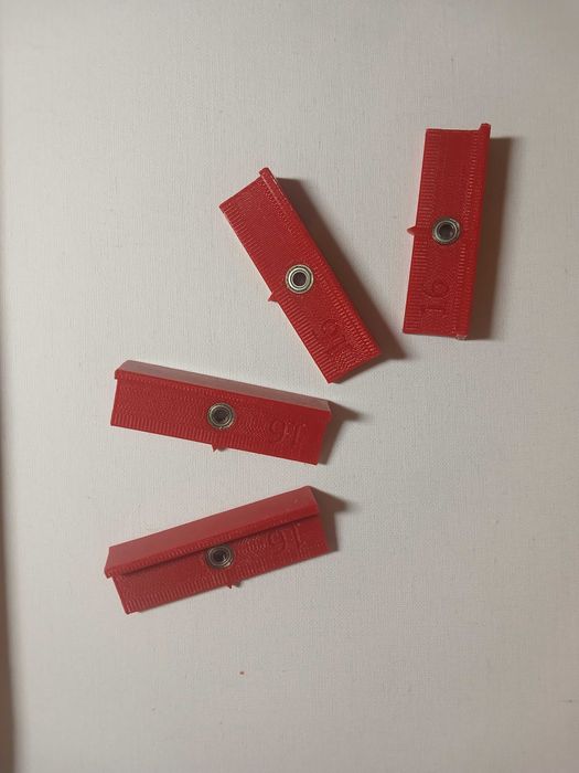 Универсальный мебельный кондуктор